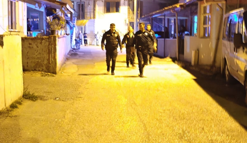 Sokak Kavgasına Polis Müdahalesi