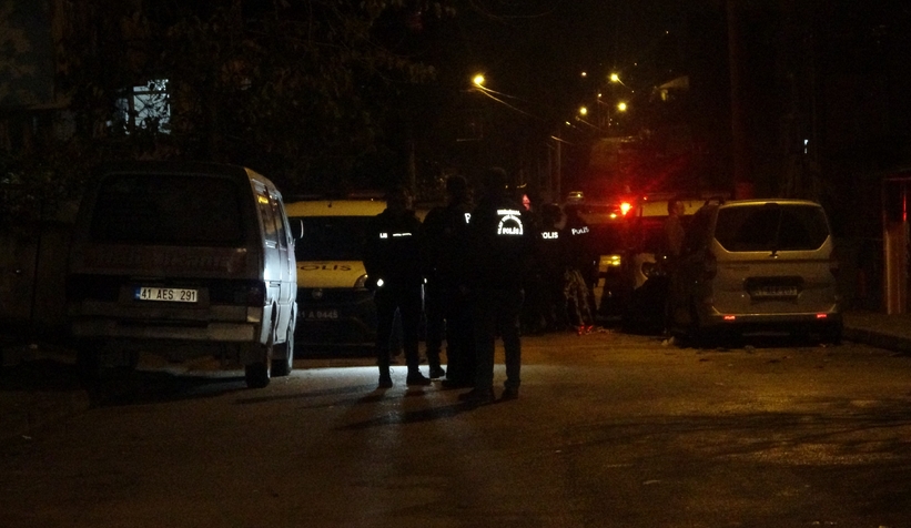 Sokak ortasında bacağından vuruldu