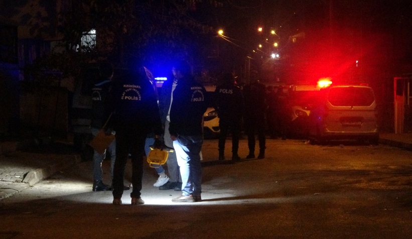 Sokak ortasında bacağından vuruldu