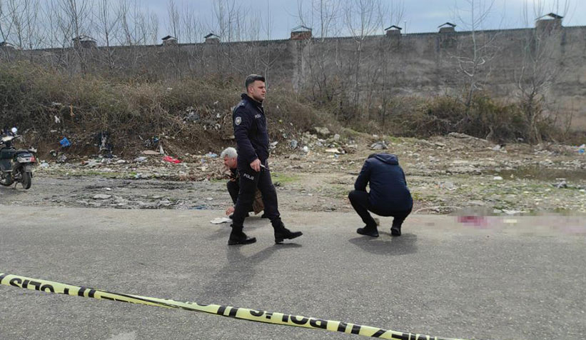 Sokak ortasında vuruldu