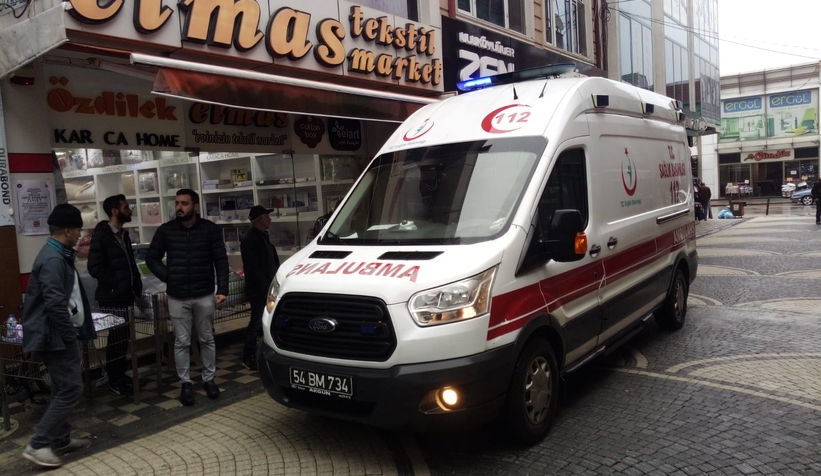 Sokak'ta yürürken kalp krizi geçirip öldü