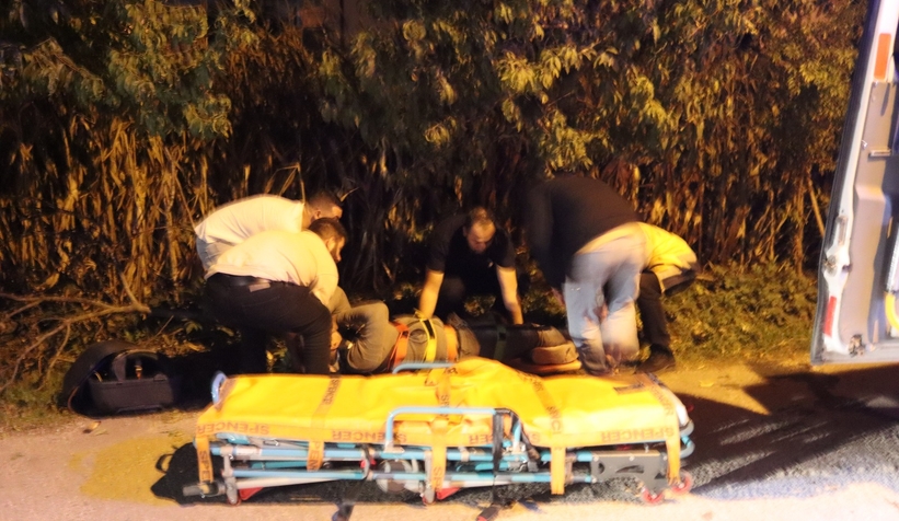 Sokakta feci kaza: 2 yaralı