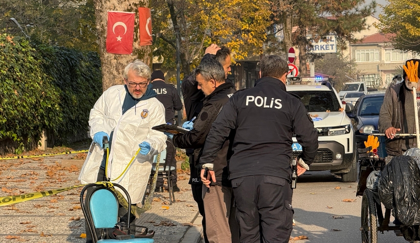 sokakta-kursun-yagmuruna-tutulan-kadin-hayatini-kaybettidghewk1sbv