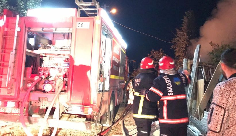 sondurulmeyen-mangal-atesi-evi-kul-ettisgdrnxd1aw