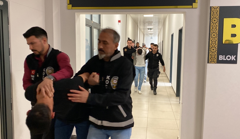 Sosyal medya cinayetinin faillerine Sakarya'da operasyon