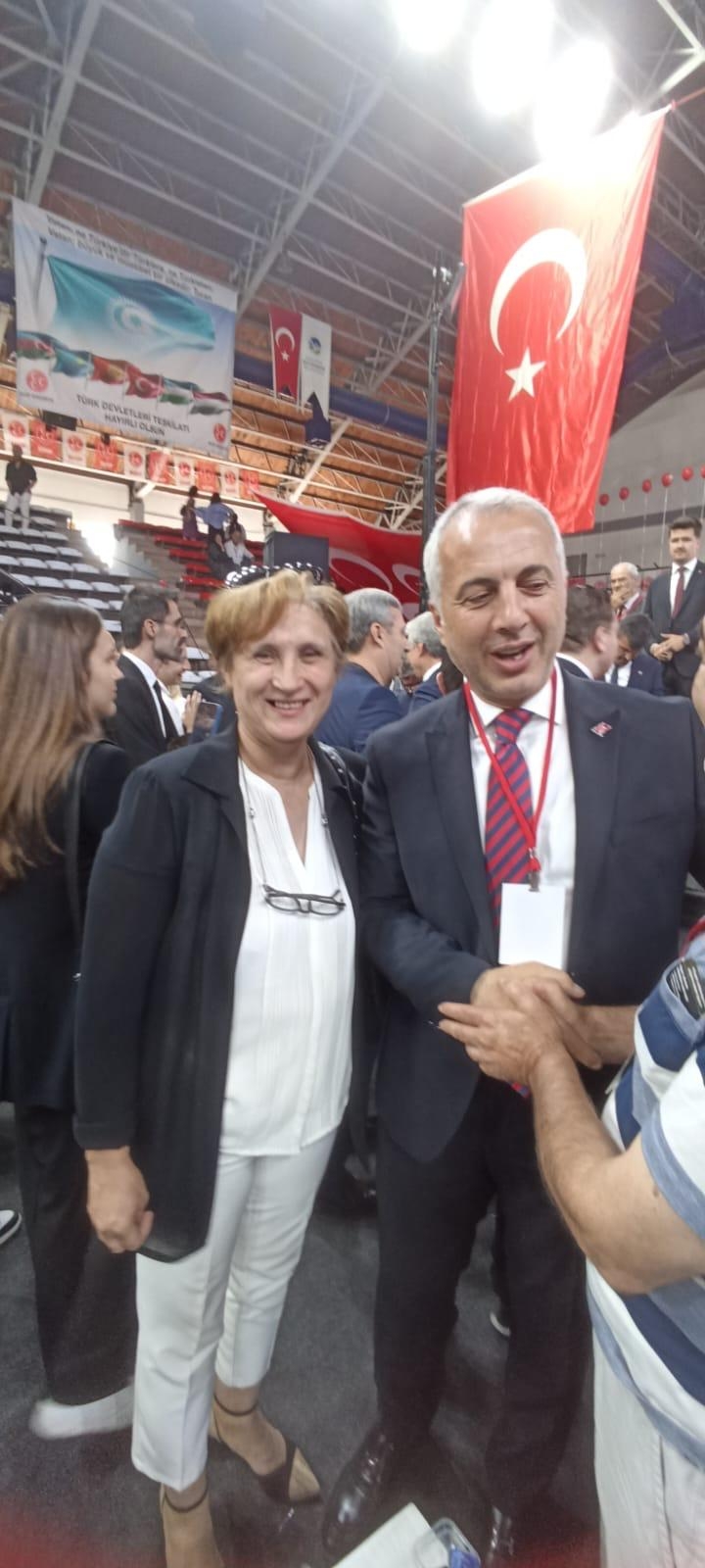 staj-ve-ciraklik-magdurlari-mhp-sakarya-kongresindeyjrgedlak2