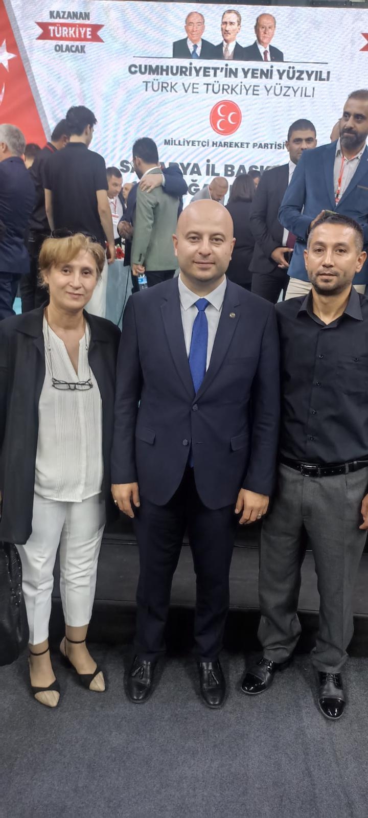 staj-ve-ciraklik-magdurlari-mhp-sakarya-kongresindeyjrgedlak2