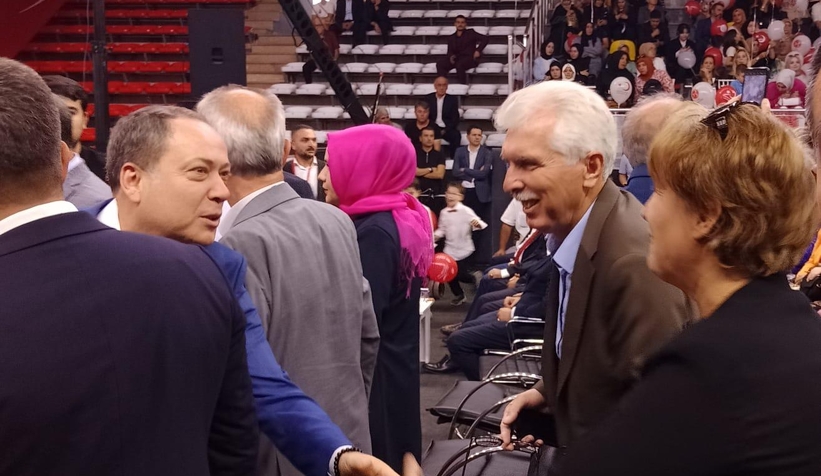 staj-ve-ciraklik-magdurlari-mhp-sakarya-kongresindeyjrgedlak2