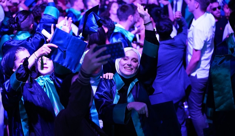 SUBÜ'de fakülte ve MYO birincileri belli oldu