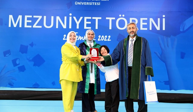 SUBÜ'de fakülte ve MYO birincileri belli oldu