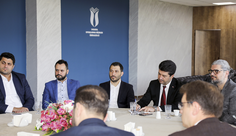 subu-fikir-sofrasinda-robotik-sistemler-ve-yapay-zeka-konusulduawtjavzzcl