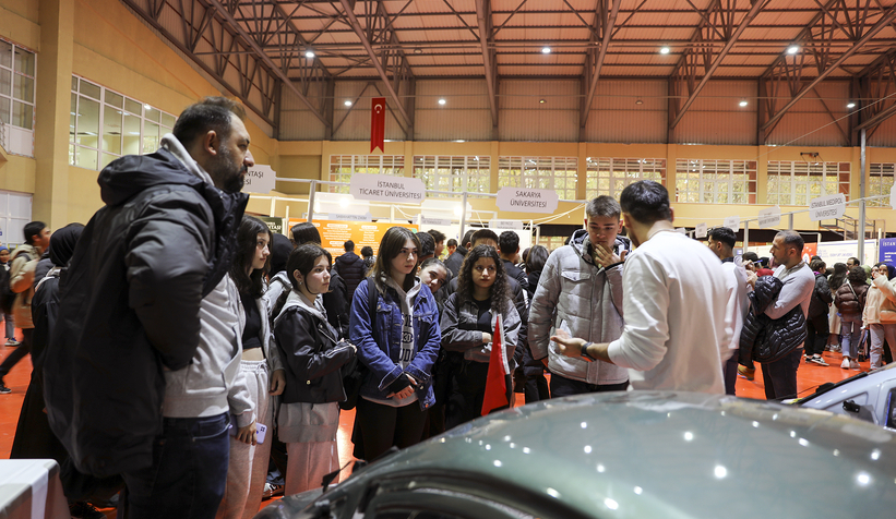 SUBÜ üniversite tanıtım fuarına ev sahipliği yaptı