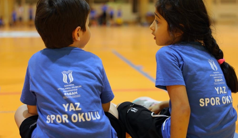 SUBÜ Yaz Spor Okulları'na katılım yoğun