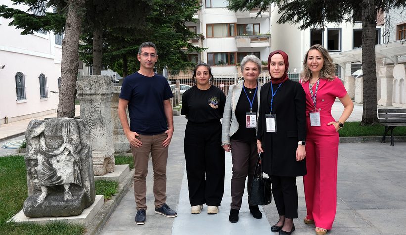 SUBÜ’deki sempozyumda tarih eğitimi konuşuldu