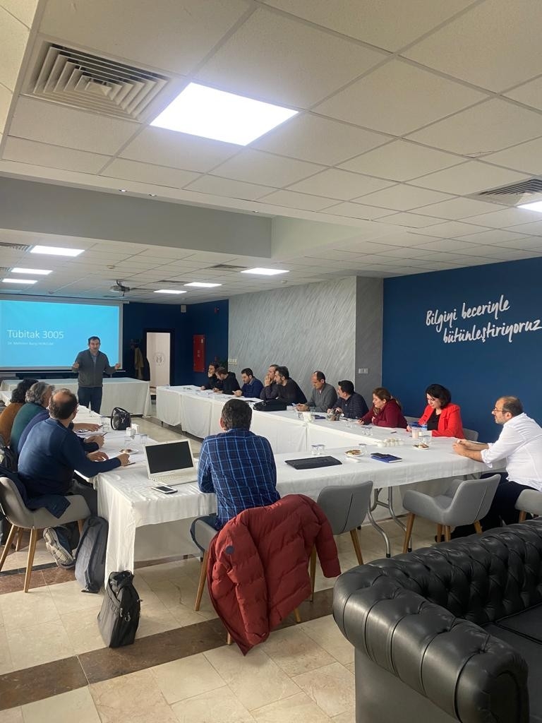 SUBÜ’den sosyal bilimlerde proje yazma eğitimi