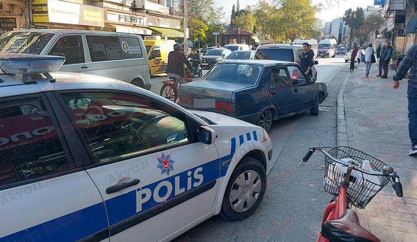 supheli-arac-caddede-durduruldu-uyusturucu-maddeler-ele-gecirildiaeras2ljdj