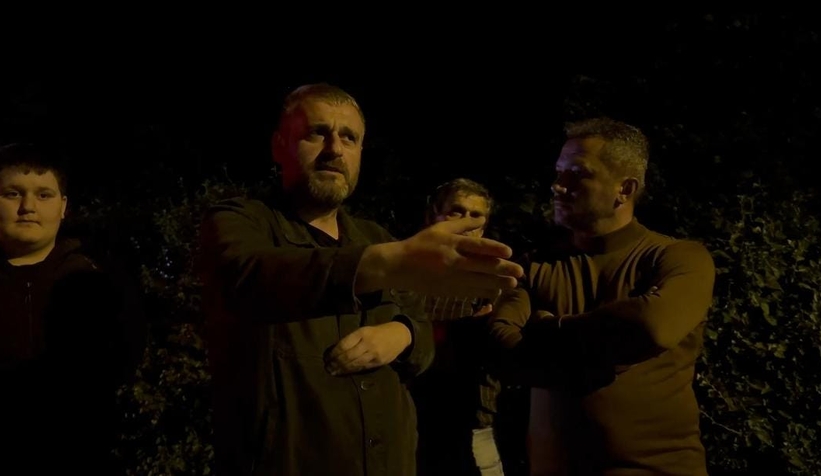 Sürekli kaza olan yolda kasis yapılmamasına tepki