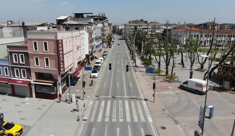 Tam kapanmanın ilk gününde şehirden fotoğraflar