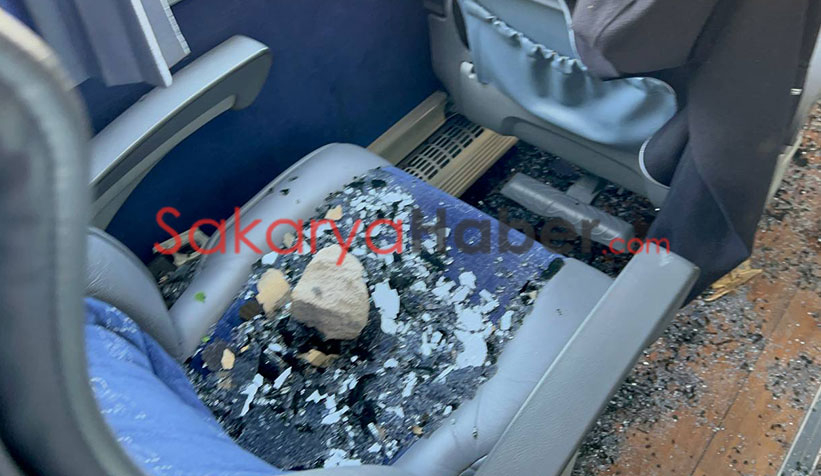 Taraftarlar otobanı savaş alanına çevirdi  