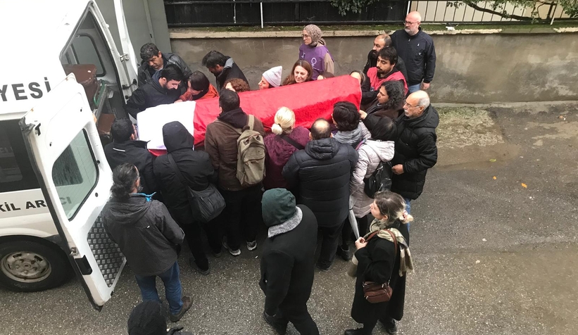 tarih-ogretmeni-ozgul-kahraman-a-son-gorevtmdly2j0yw