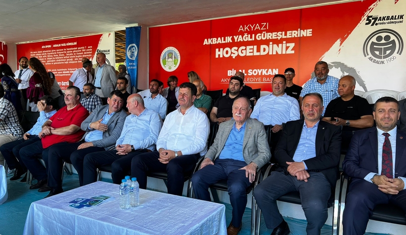 Tarihi Akbalık Yağlı Güreşleri başladı