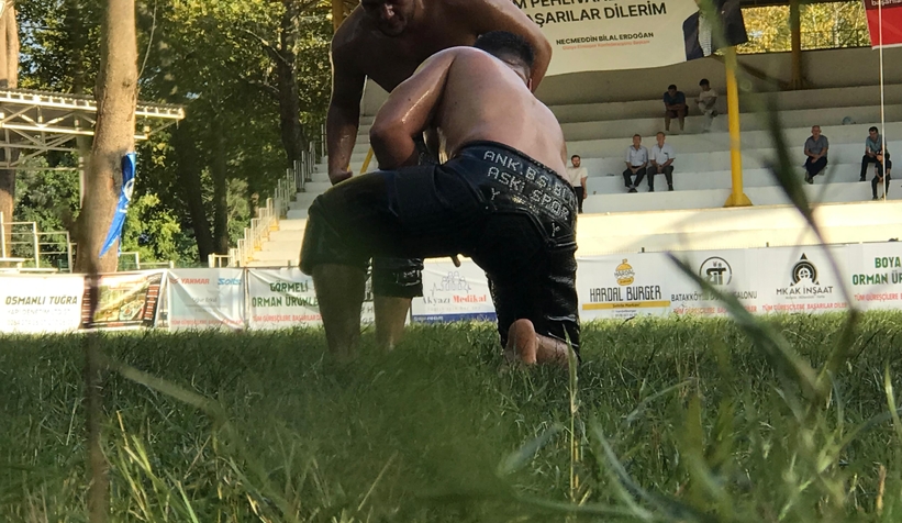 tarihi-akbalik-yagli-guresleri-yapildic1dycnvhdy
