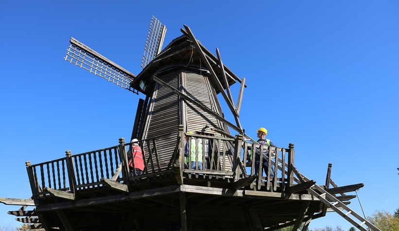 Tarihi Çark ve Yel Değirmeni’nde restorasyon başladı