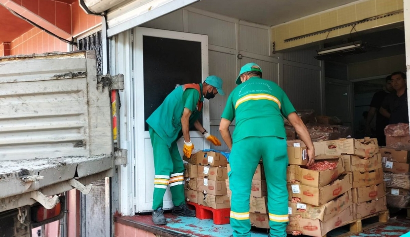 Tarihi geçmiş tavukları piyasa süreceklerdi, zabıta buldu