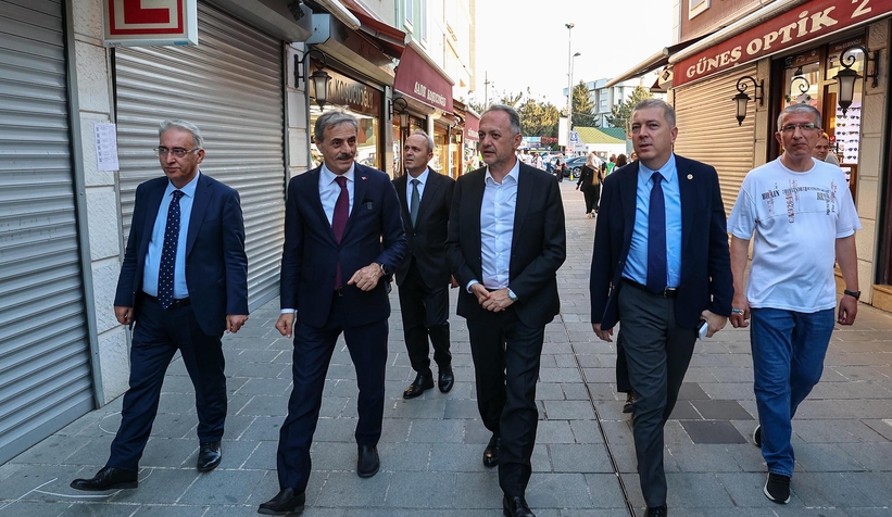 tarihi-uzuncarsinin-uzerinin-kapanmasi-ve-3-etap-icin-yeni-gelismeem8ycfpkc3