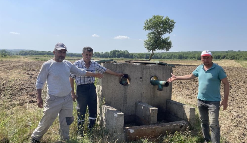  Tarla sulamaya gelen çiftçiye şok
