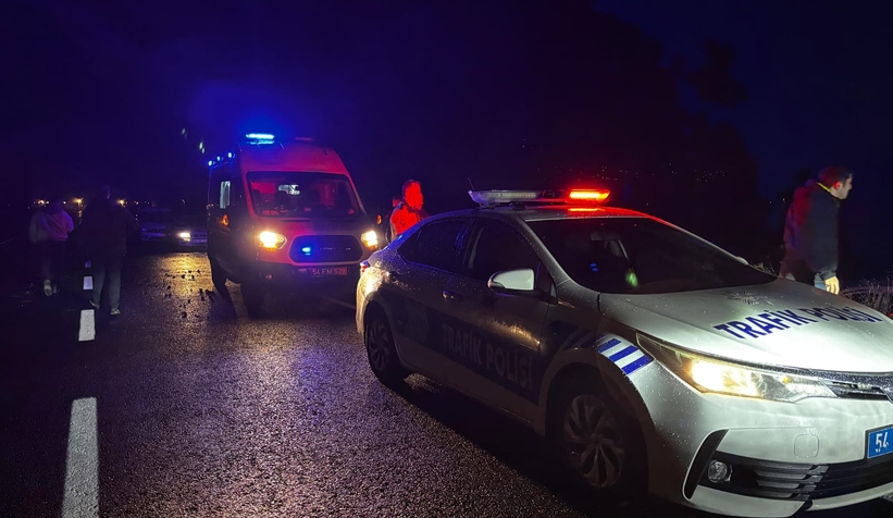 tarlaya-ucan-otomobilde-can-pazari-saglikci-tarlaya-inip-seferber-olduzkhjztdxn1