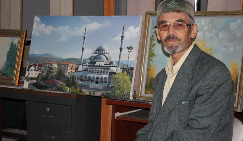 Tatar ressam, sanatını Sakarya'da sürdürüyor
