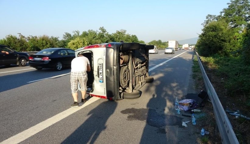 Tatil yolunda kaza: 5 yaralı