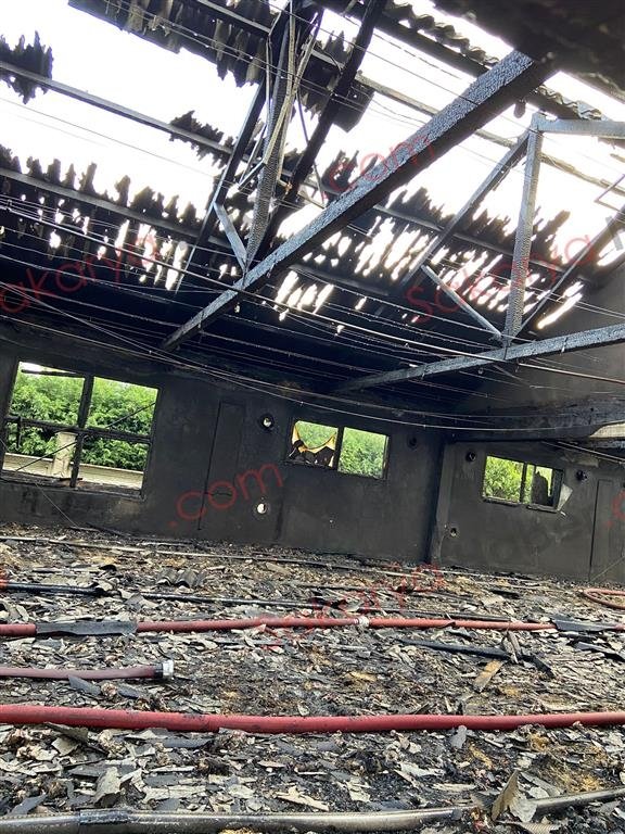 Tavuk çiftliği yandı: Binlerce civciv telef oldu