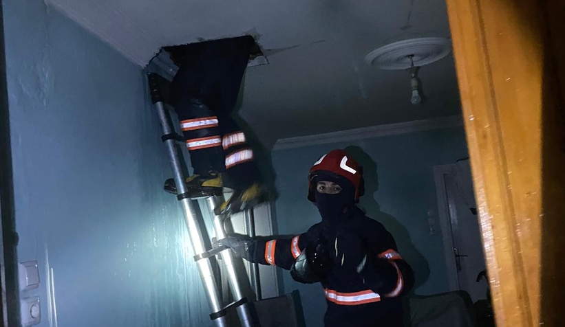 Tek katlı evde yangın