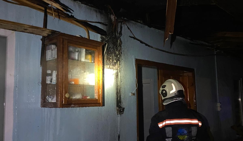 Tek katlı evde yangın