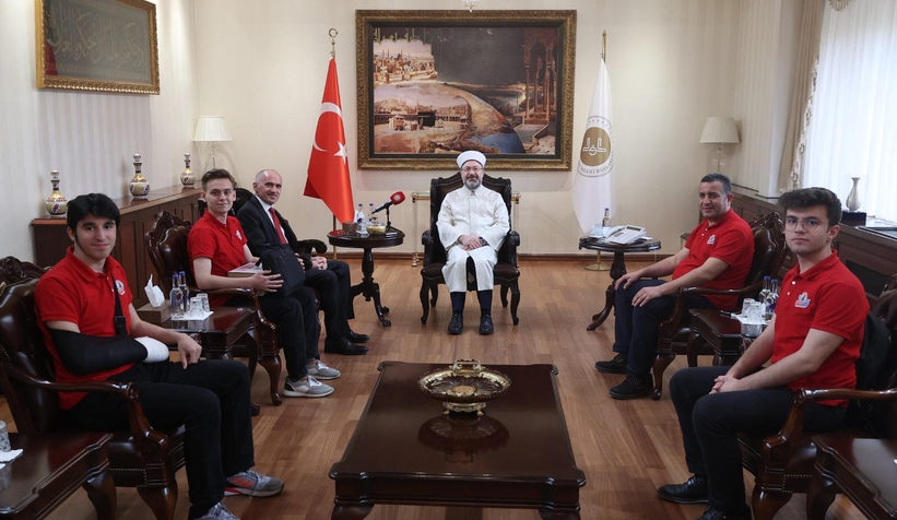 teknofest-turkiye-birincisi-ogrencilerimizi-kabul-ettiyvbeb1pnrs