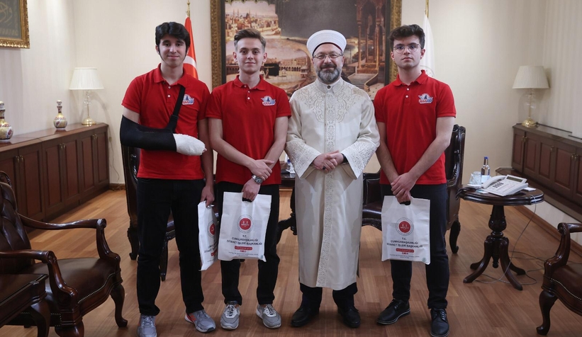 teknofest-turkiye-birincisi-ogrencilerimizi-kabul-ettiyvbeb1pnrs