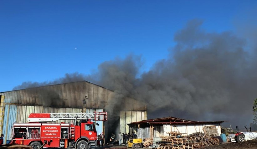 Tekstil atölyesi yandı