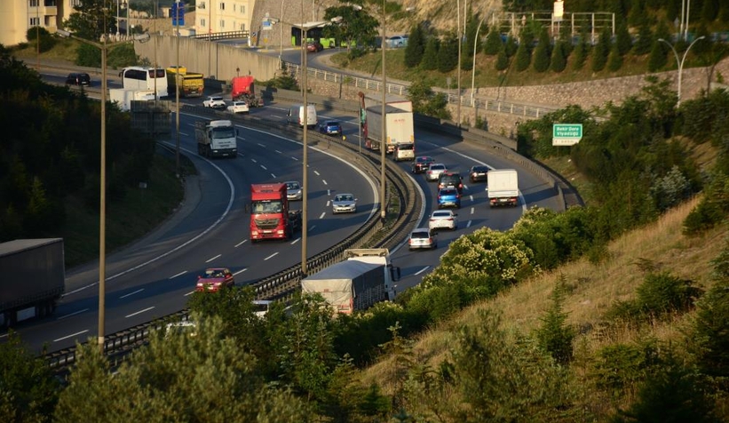 TEM'de bayram öncesi trafik akıcı