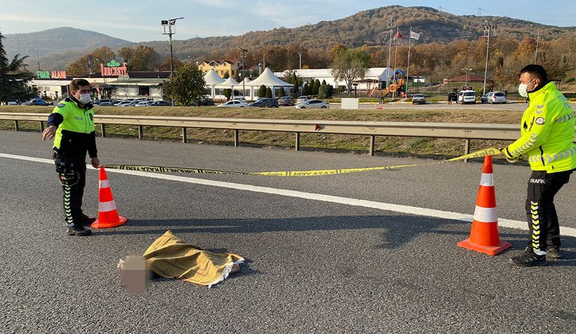 TEM'de karşıdan karşıya geçmek istedi, canından oldu