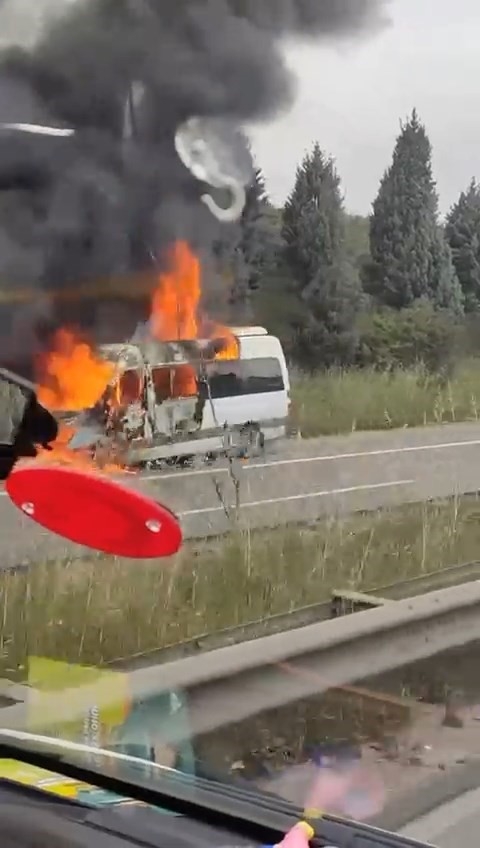 tem-de-minibus-alev-alev-yandise5uz1htmt