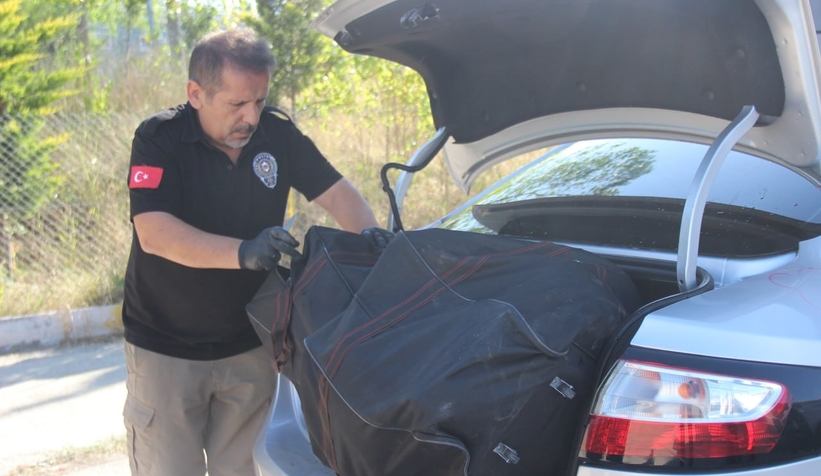 TEM'de polisi peşine takan otomobillerden 119 kilo uyuşturucu çıktı