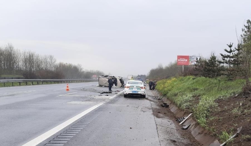 TEM'de taklalar attı: 4 yaralı