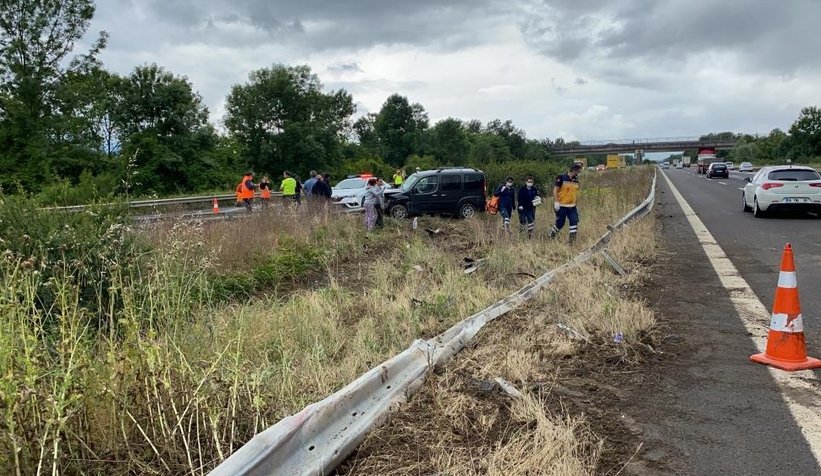 TEM'de tır karşı şeride geçti, faciadan dönüldü
