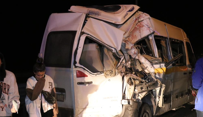 TEM'deki kazada 5 sporcu dehşeti yaşadı