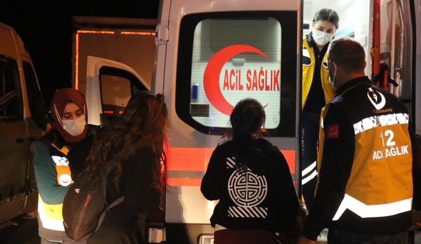 TEM'deki kazada 5 sporcu dehşeti yaşadı