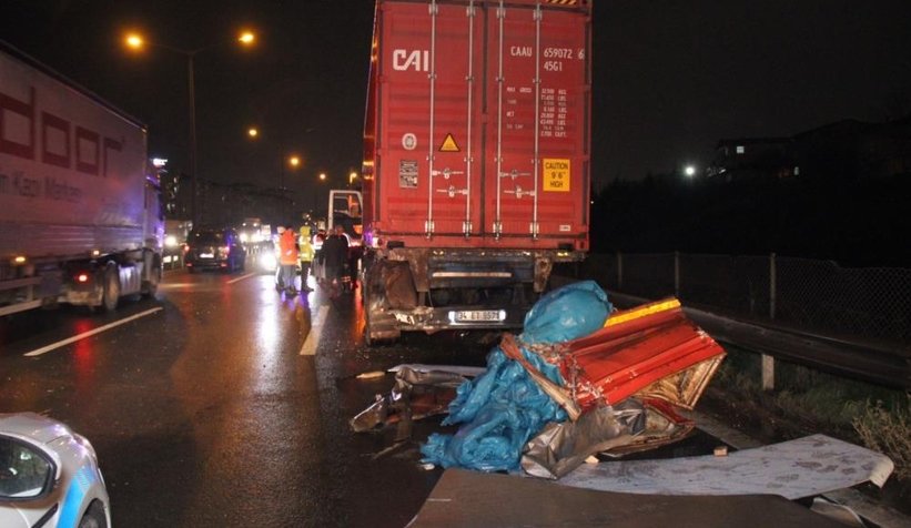 TEM'deki kazada yakıt deposu patladı