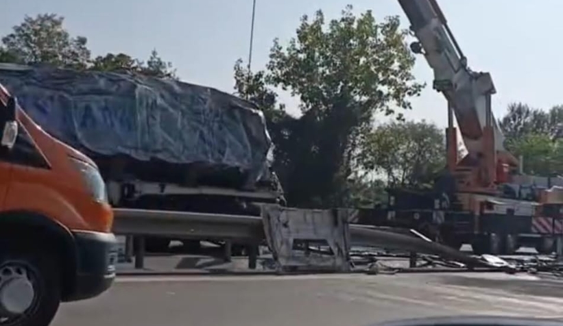 tem-otoyolu-nda-tanker-kazasiou5ds3rjvd