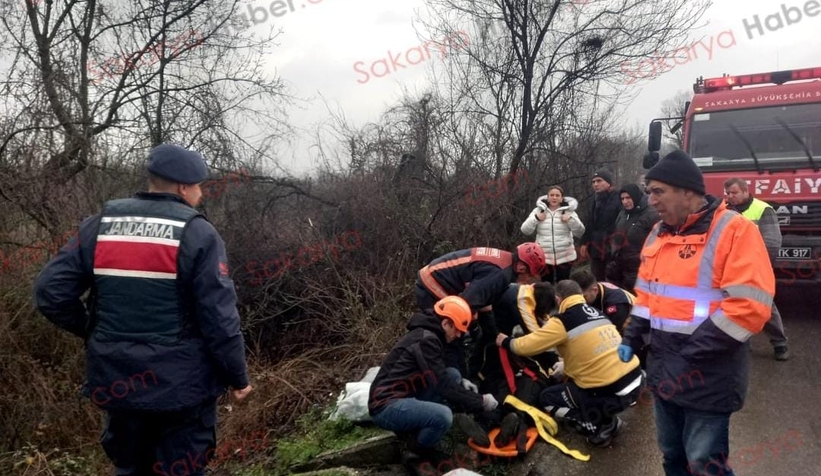 TEM Otoyolunda kaza: 1'i ağır 3 yaralı